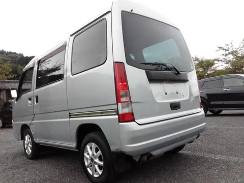 Subaru Sambar Van