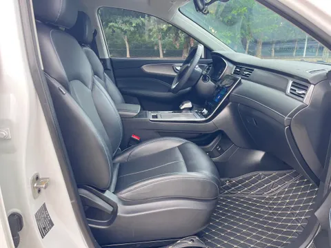 Roewe RX5