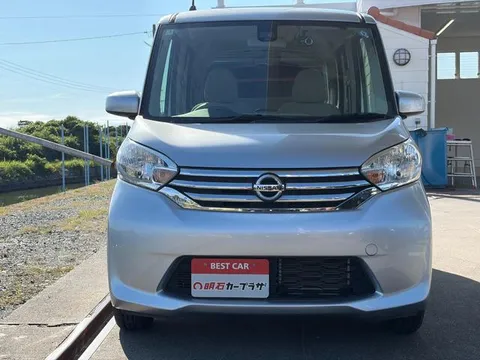 Nissan Dayz Roox