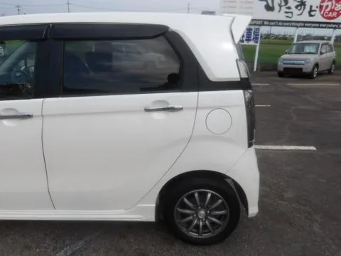 Honda N-WGN Custom
