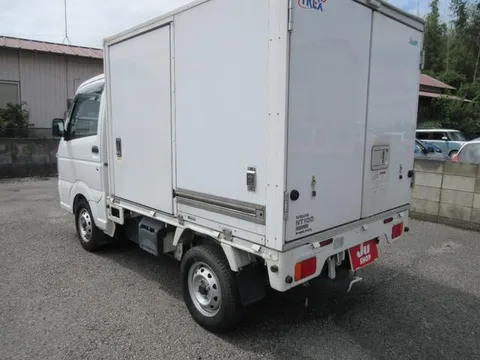 Nissan Clipper Truck