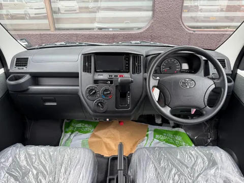Toyota TownAce Van