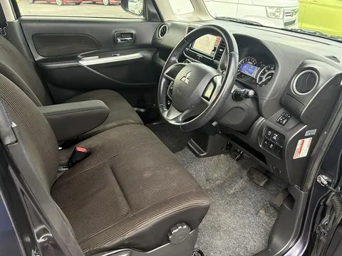 Mitsubishi eK Space Custom
