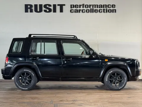 Nissan Rasheen