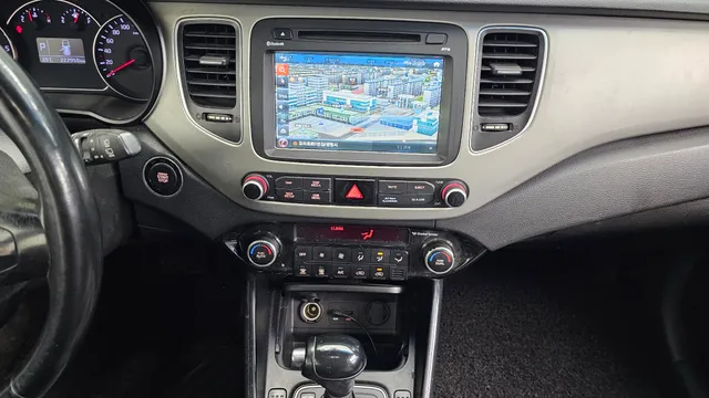 Kia Carens
