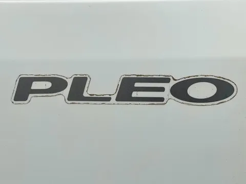 Subaru Pleo