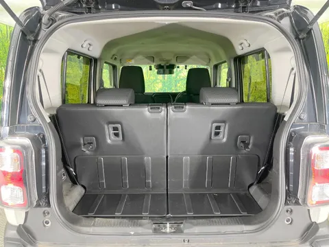 Mazda Flair Crossover