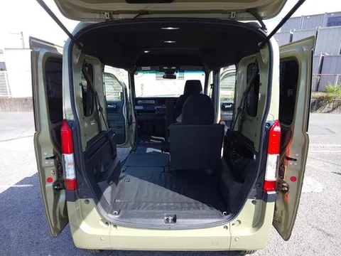 Honda N-VAN Plus Style