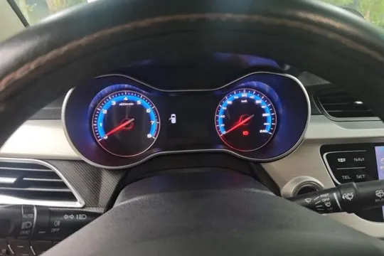 Geely Vision