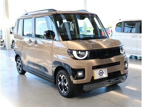 Mitsubishi Delica Mini