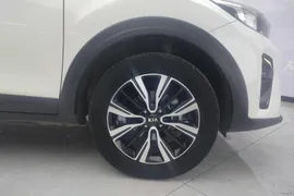 Kia KX1