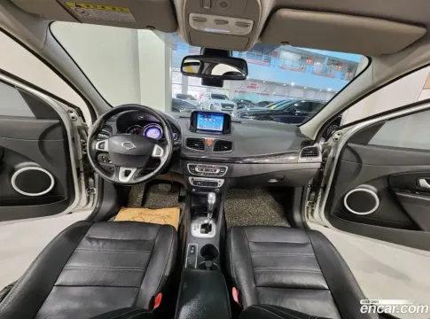 Renault SM3