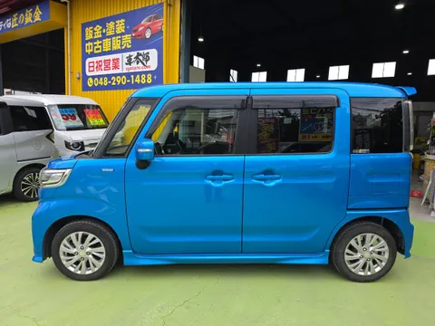 Suzuki Spacia Custom