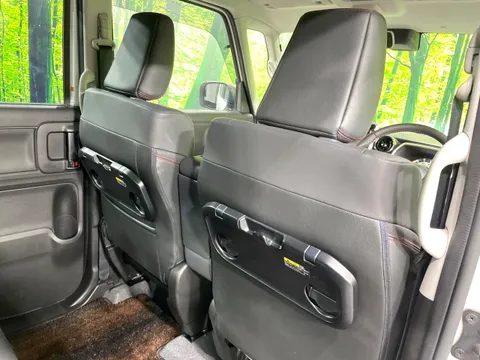 Suzuki Spacia Custom