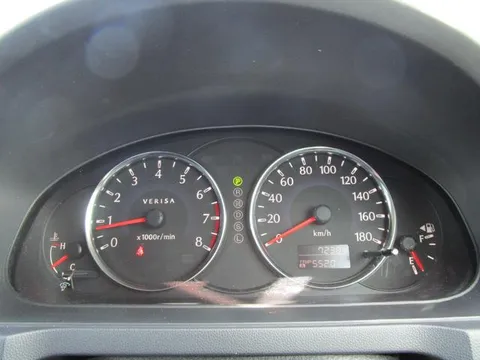 Mazda Verisa