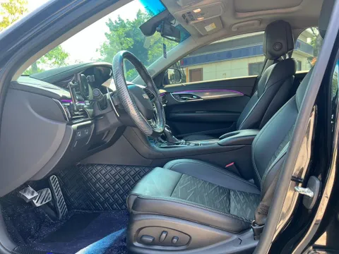 Cadillac ATS-L