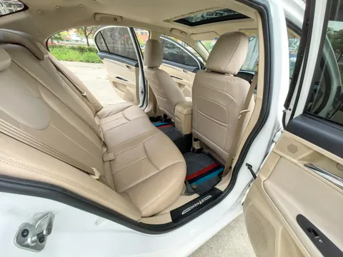 Roewe 350