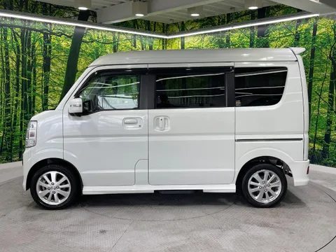 Nissan Clipper Rio