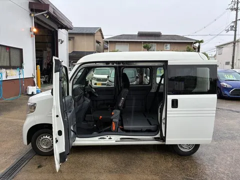 Honda N-VAN