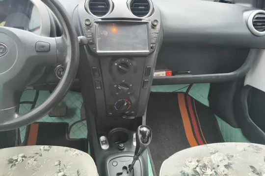 BYD F0