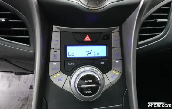 Hyundai Elantra (Avante)