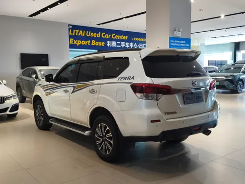 Nissan Terra