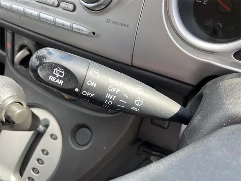 Subaru R1