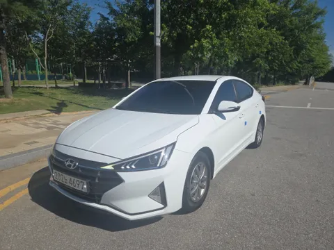 Hyundai Elantra (Avante)