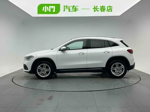 Mercedes-Benz Mercedes-Benz GLA