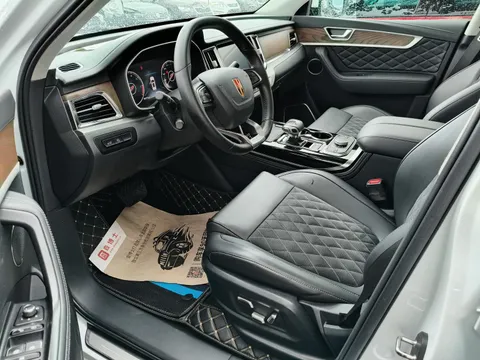 Hongqi HS7