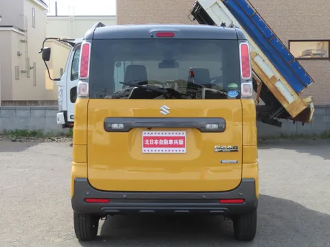 Suzuki Spacia Gear