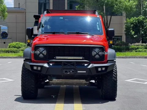 Tank 300