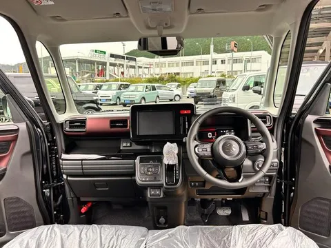Suzuki Spacia Custom
