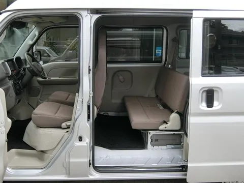 Nissan Clipper