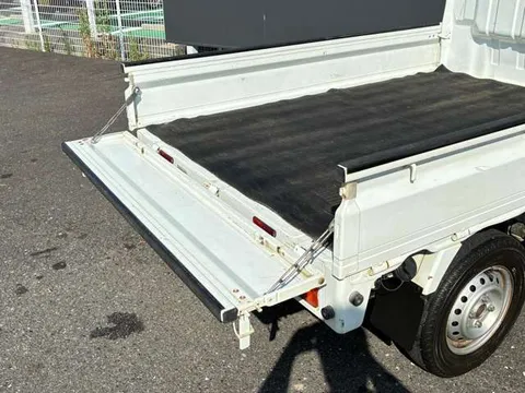 Nissan Clipper Truck