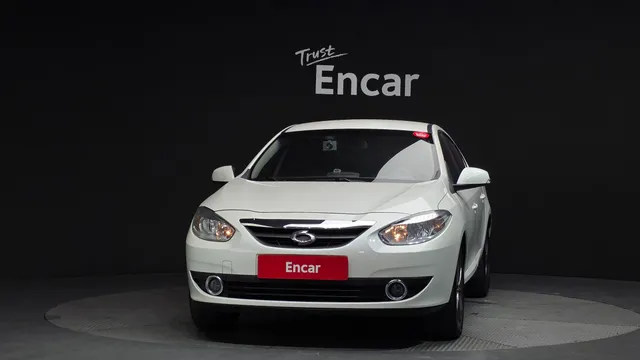 Renault SM3