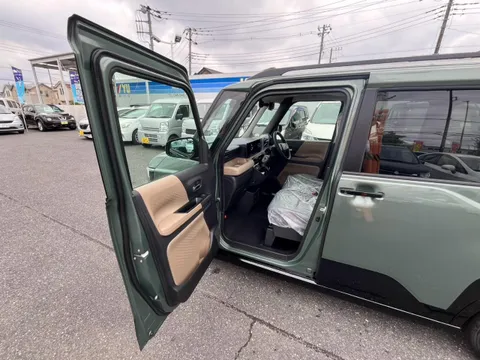 Mitsubishi Delica Mini