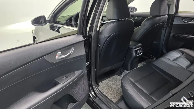 Kia Cerato (K3)