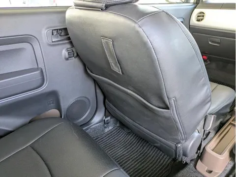 Daihatsu Mira Tocot