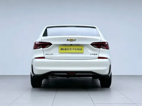 Chevrolet Monza