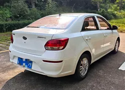 Kia Pegas