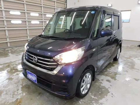 Nissan Dayz Roox