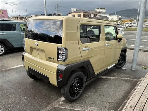 Daihatsu Taft