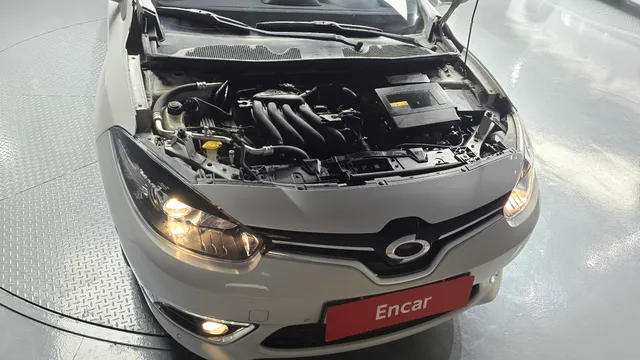 Renault SM3