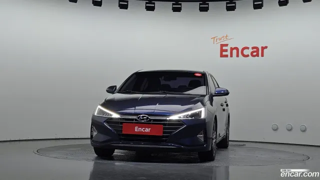 Hyundai Elantra (Avante)