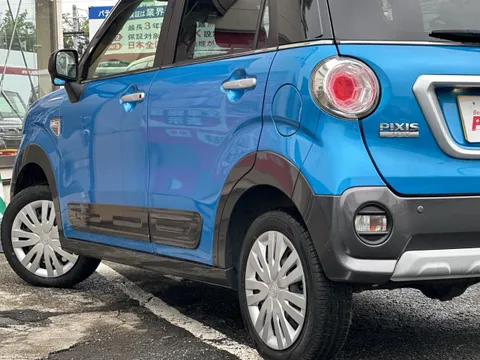 Toyota Pixis Joy