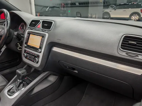 Volkswagen Eos