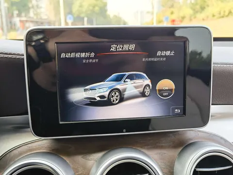 Mercedes-Benz Mercedes-Benz GLC
