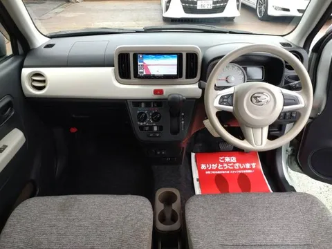 Daihatsu Mira Tocot
