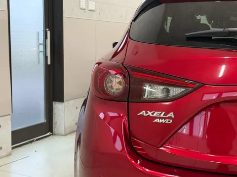 Mazda Axela Sport